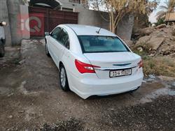 کرایسلەر 200